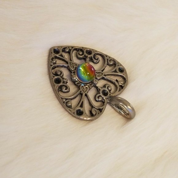 MEdieval Style Heart Pendant Charm Silver Tone Metal Open Work Beaded 5548 - Picture 3 of 7